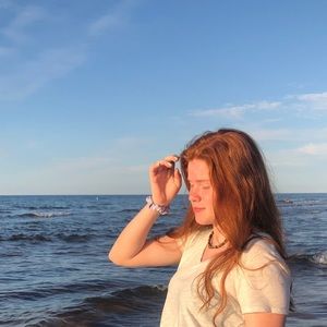 Meet your Posher, Julianna